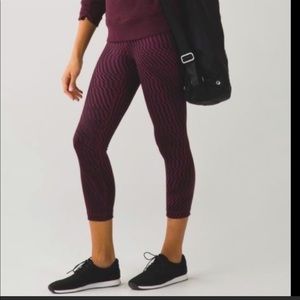 EUC Lululemon Wunder Under Zig Zag Legging sz 6